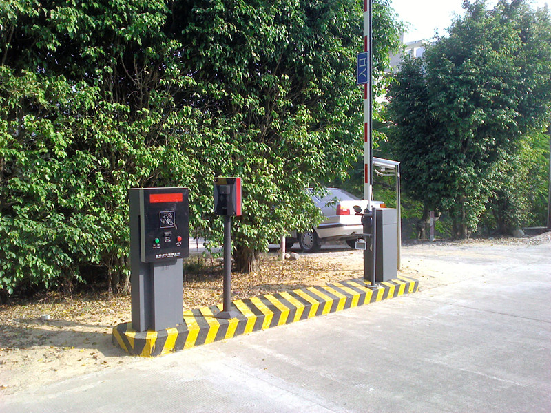 卡加自动识别型停车场系统|详细说明